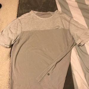 Men’s gently used lulu tee